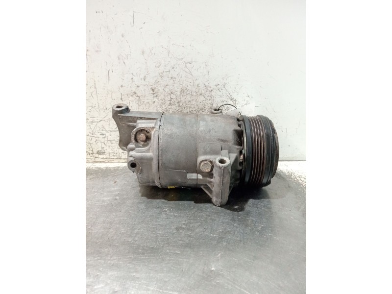 Recambio de compresor aire acondicionado para opel zafira / zafira family b (a05) 1.6 (m75) referencia OEM IAM 13124750  