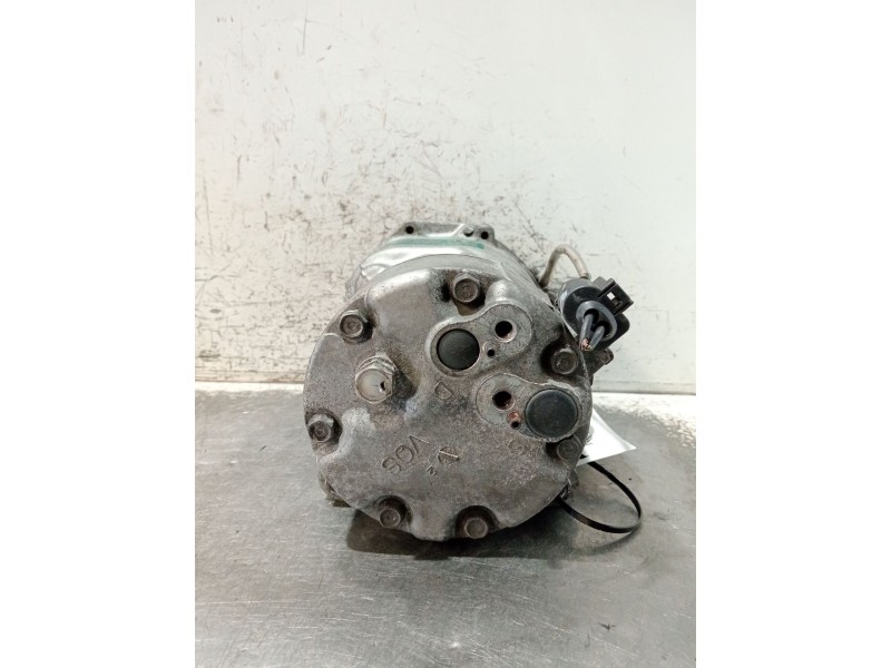 Recambio de compresor aire acondicionado para volkswagen golf iv variant (1j5) 1.6 referencia OEM IAM 1J0820803F  