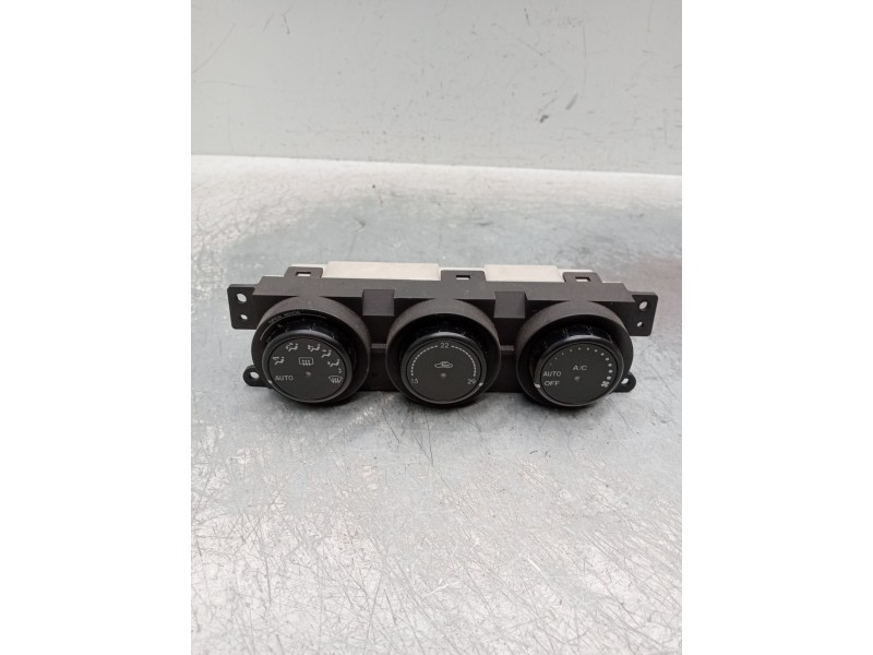 Recambio de mando calefaccion / aire acondicionado para mazda mx-5 (nc) referencia OEM IAM a02000a5504000  