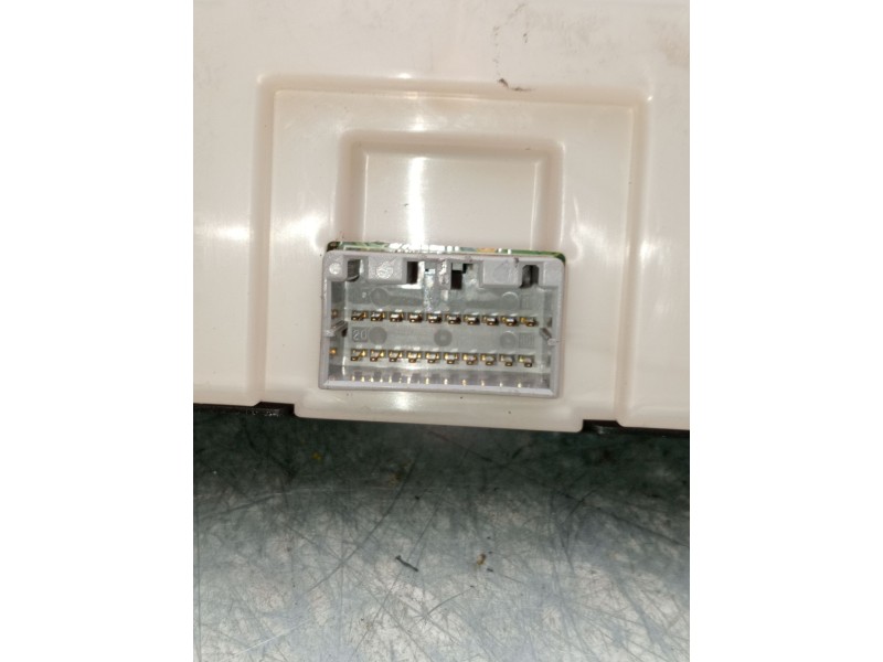 Recambio de mando calefaccion / aire acondicionado para mazda mx-5 (nc) referencia OEM IAM a02000a5504000  