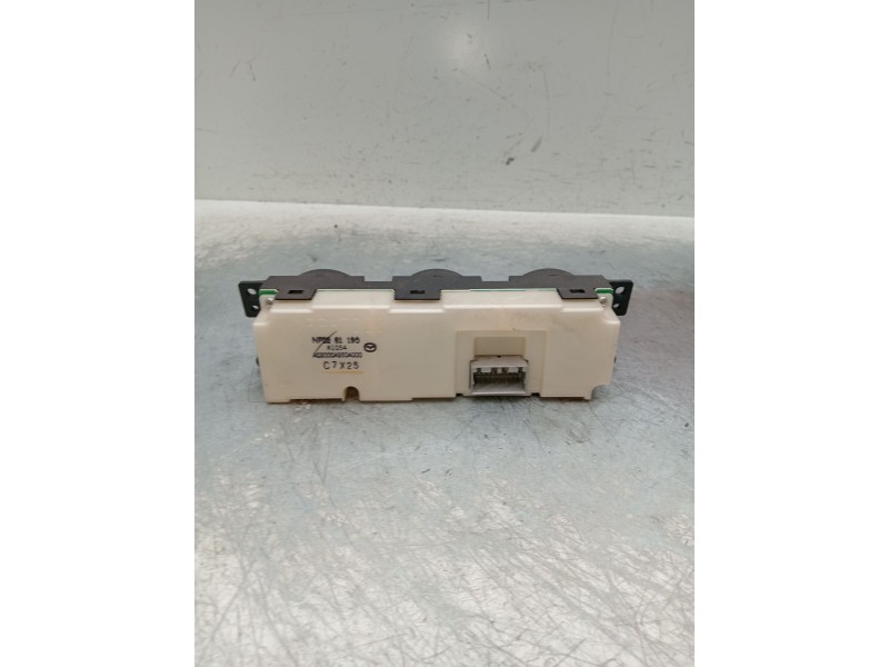 Recambio de mando calefaccion / aire acondicionado para mazda mx-5 (nc) referencia OEM IAM a02000a5504000  