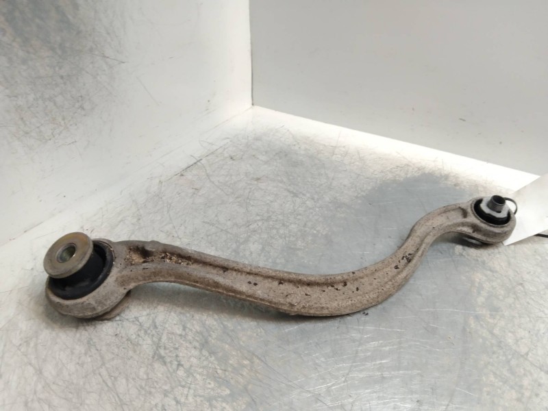 Recambio de brazo suspension inferior trasero derecho para peugeot 407 st sport pack referencia OEM IAM   