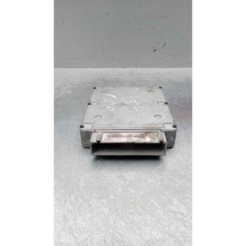 Recambio de centralita motor uce para ford focus i sedán (dfw) 1.6 16v referencia OEM IAM 1m5f12a650bd  