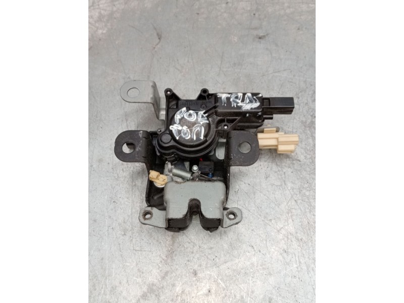 Recambio de motor cierre centralizado porton para mazda mx-5 (nc) referencia OEM IAM   