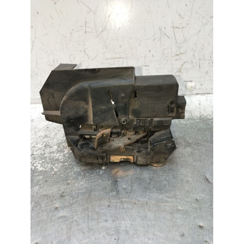 Recambio de motor cierre centralizado trasero derecho para renault laguna (b56) 2.2 dt rxe referencia OEM IAM   