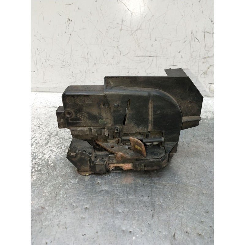 Recambio de motor cierre centralizado trasero izquierdo para renault laguna (b56) 2.2 dt rxe referencia OEM IAM   