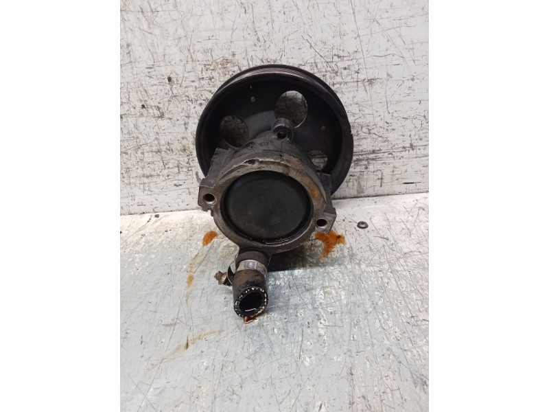 Recambio de bomba direccion para opel corsa b (s93) 1.4 i (f08, f68, m68) referencia OEM IAM 26025012  