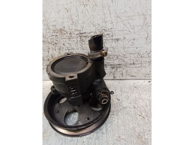 Recambio de bomba direccion para opel corsa b (s93) 1.4 i (f08, f68, m68) referencia OEM IAM 26025012  