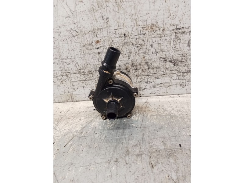 Recambio de bomba agua para hyundai ioniq (ae) 1.6 gdi hybrid referencia OEM IAM 369002B100PHEV  