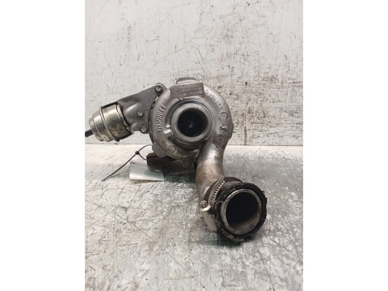 Recambio de turbocompresor para renault laguna ii (bg0/1_) 1.9 dci (bg08, bg0g) referencia OEM IAM H8200114015 683855B  