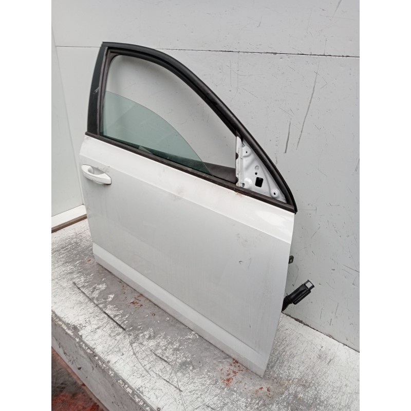 Recambio de puerta delantera derecha para skoda octavia iii (5e3, nl3, nr3) 2.0 tdi referencia OEM IAM   