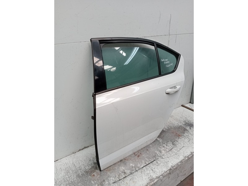Recambio de puerta trasera izquierda para skoda octavia iii (5e3, nl3, nr3) 2.0 tdi referencia OEM IAM   