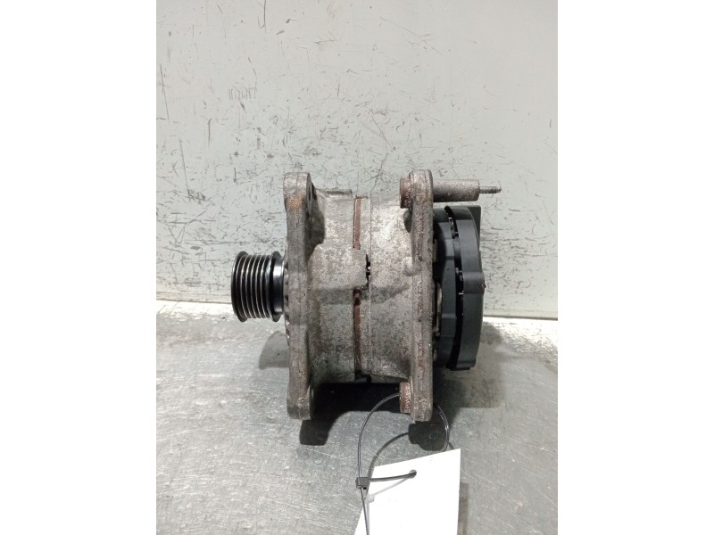 Recambio de alternador para volkswagen polo iv (9n_, 9a_) 1.4 16v referencia OEM IAM 037903025M 0124325013 
