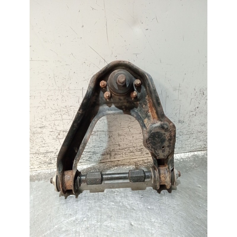 Recambio de brazo suspension superior delantero derecho para ssangyong korando (kj) 2.9 td referencia OEM IAM   