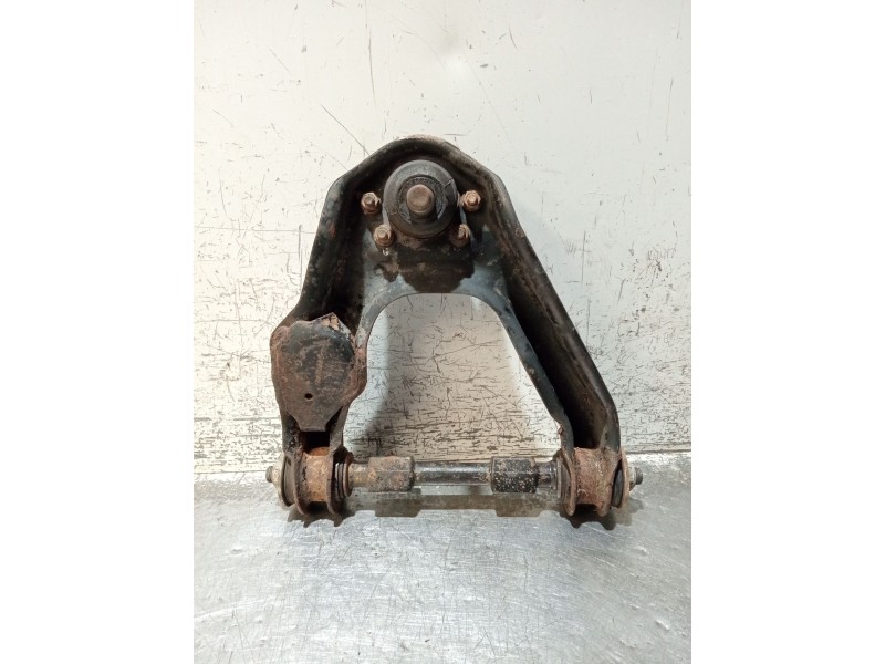 Recambio de brazo suspension superior delantero izquierdo para ssangyong korando (kj) 2.9 td referencia OEM IAM   