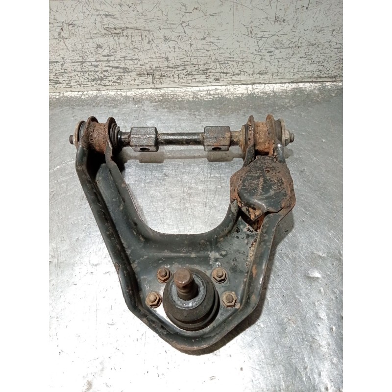 Recambio de brazo suspension superior delantero izquierdo para ssangyong korando (kj) 2.9 td referencia OEM IAM   