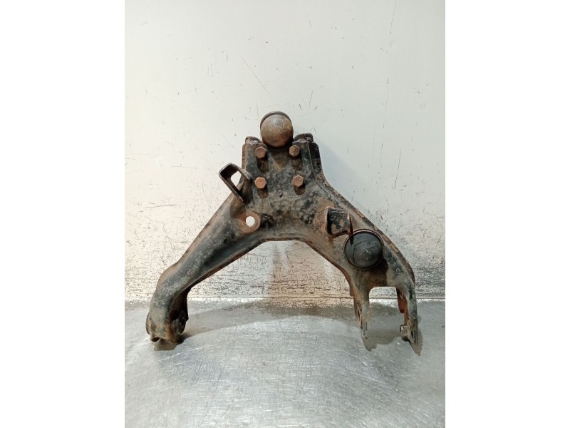 Recambio de brazo suspension inferior delantero derecho para ssangyong korando (kj) 2.9 td referencia OEM IAM   