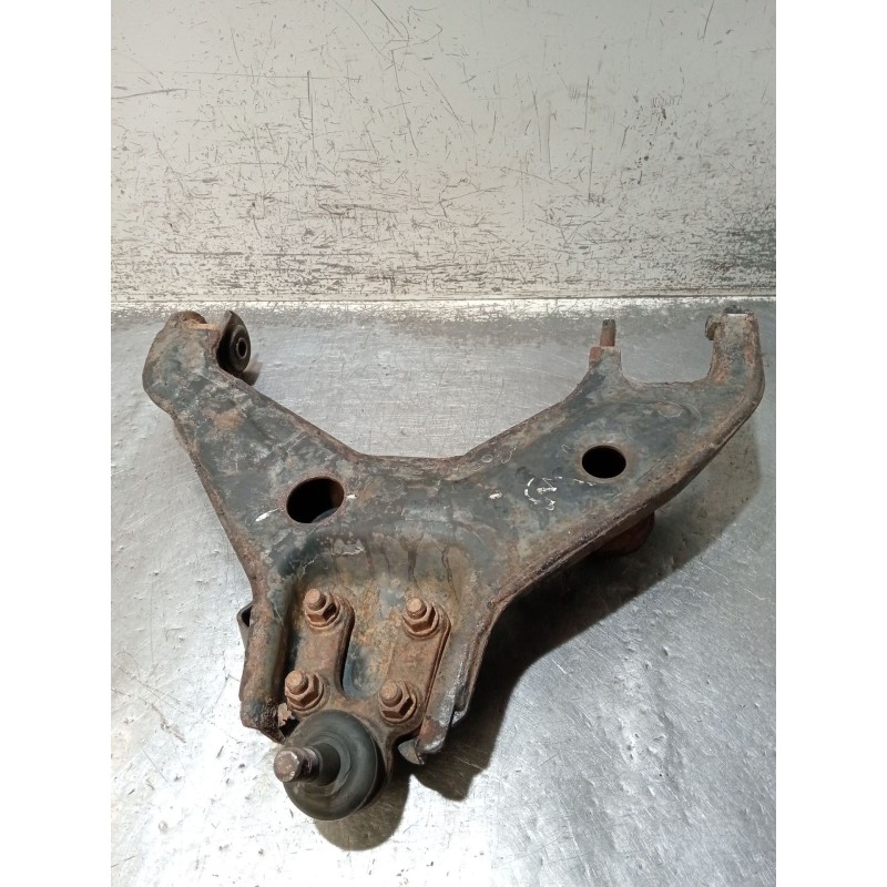 Recambio de brazo suspension inferior delantero derecho para ssangyong korando (kj) 2.9 td referencia OEM IAM   
