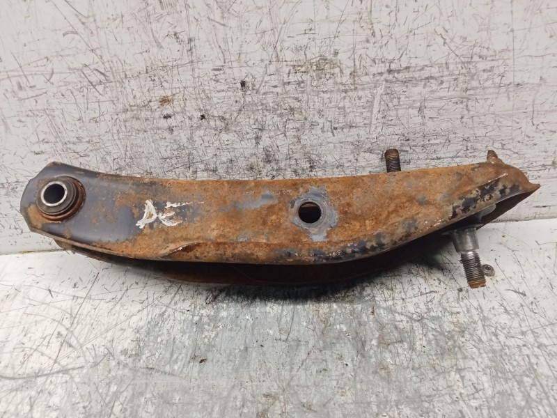 Recambio de brazo suspension superior delantero derecho para renault 18 (134_) 2.0 (1343) referencia OEM IAM   