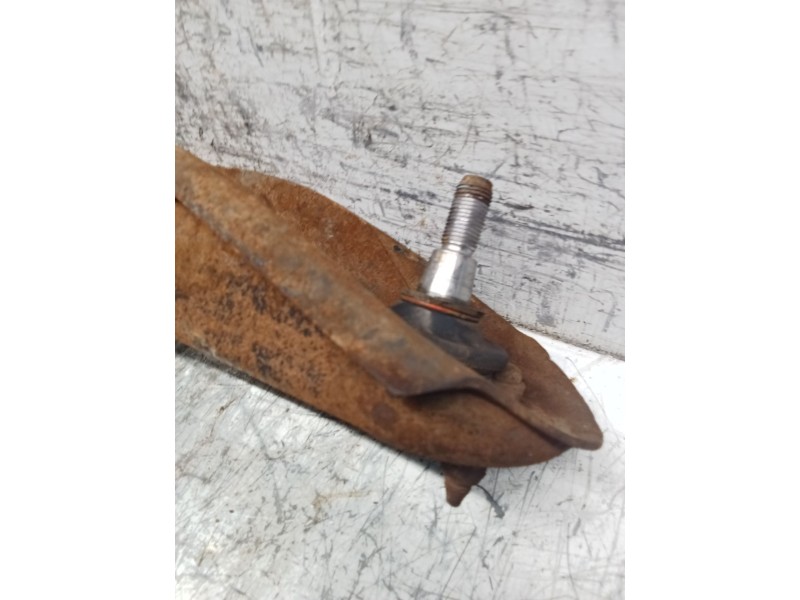 Recambio de brazo suspension superior delantero izquierdo para renault 18 (134_) 2.0 (1343) referencia OEM IAM   
