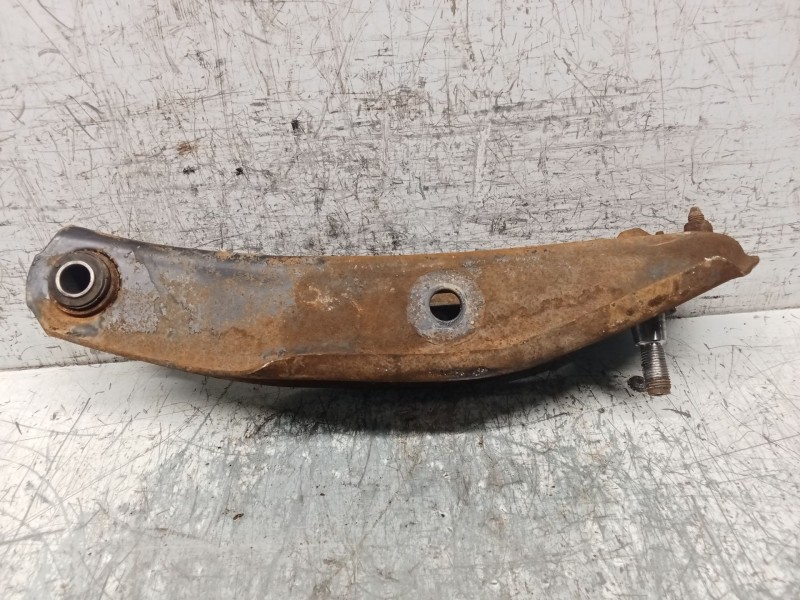 Recambio de brazo suspension superior delantero izquierdo para renault 18 (134_) 2.0 (1343) referencia OEM IAM   