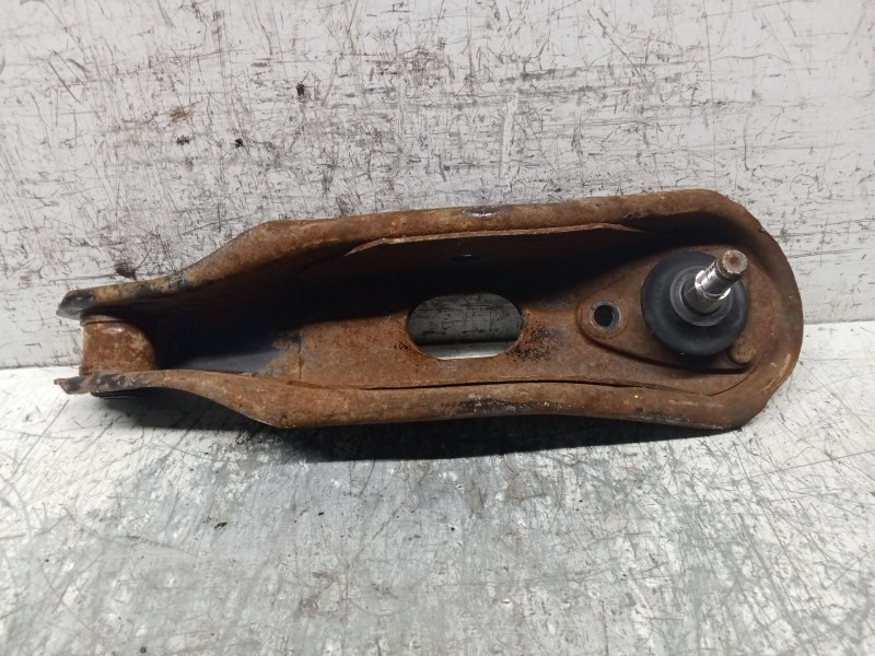 Recambio de brazo suspension superior delantero izquierdo para renault 18 (134_) 2.0 (1343) referencia OEM IAM   