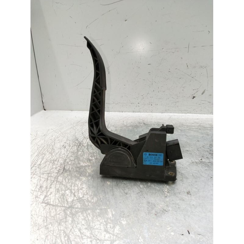 Recambio de potenciometro pedal para mercedes-benz clase v (638/2) v 220 cdi (638.294) referencia OEM IAM 0281002337 A9013000504