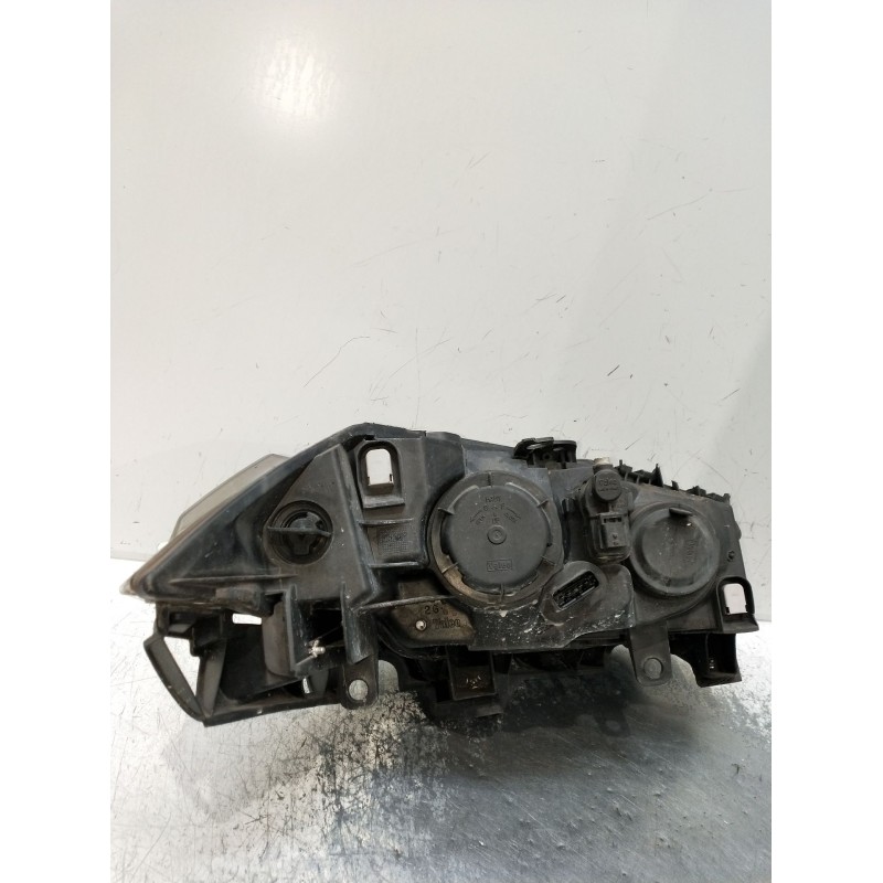 Recambio de faro izquierdo para renault megane ii station wagon (km0/1_) 1.5 dci (km02, km13) referencia OEM IAM 89306995 770106