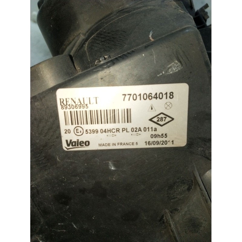 Recambio de faro izquierdo para renault megane ii station wagon (km0/1_) 1.5 dci (km02, km13) referencia OEM IAM 89306995 770106