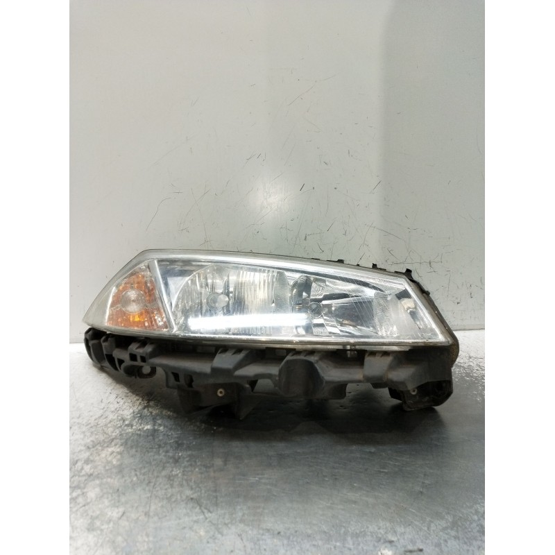 Recambio de faro derecho para renault megane ii station wagon (km0/1_) 1.5 dci (km02, km13) referencia OEM IAM 89307005 77010640