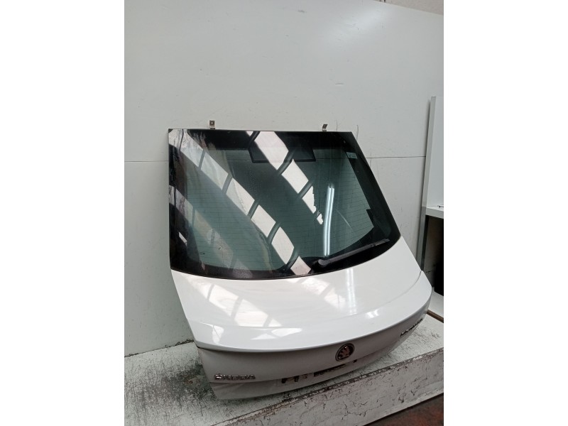 Recambio de porton trasero para skoda octavia iii (5e3, nl3, nr3) 2.0 tdi referencia OEM IAM 5P  