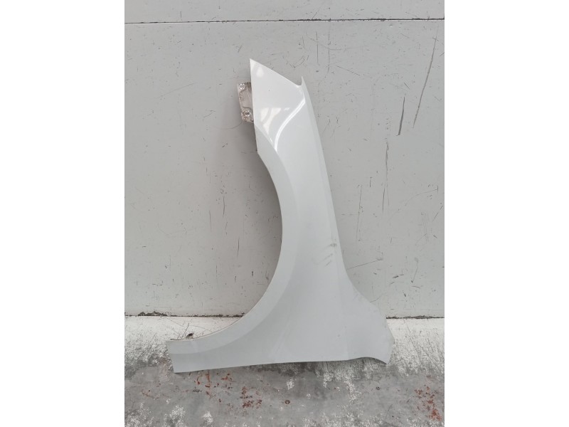 Recambio de aleta delantera izquierda para skoda octavia iii (5e3, nl3, nr3) 2.0 tdi referencia OEM IAM   