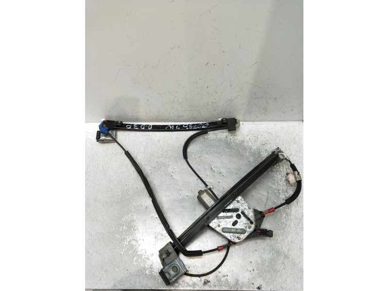 Recambio de elevalunas delantero derecho para seat ibiza ii (6k1) 1.4 16v referencia OEM IAM 6K3959802H 3P 