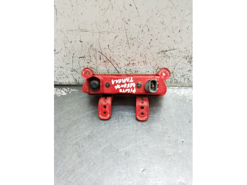 Recambio de piloto marcha atras para hyundai ioniq (ae) 1.6 gdi hybrid referencia OEM IAM 92405G2100  