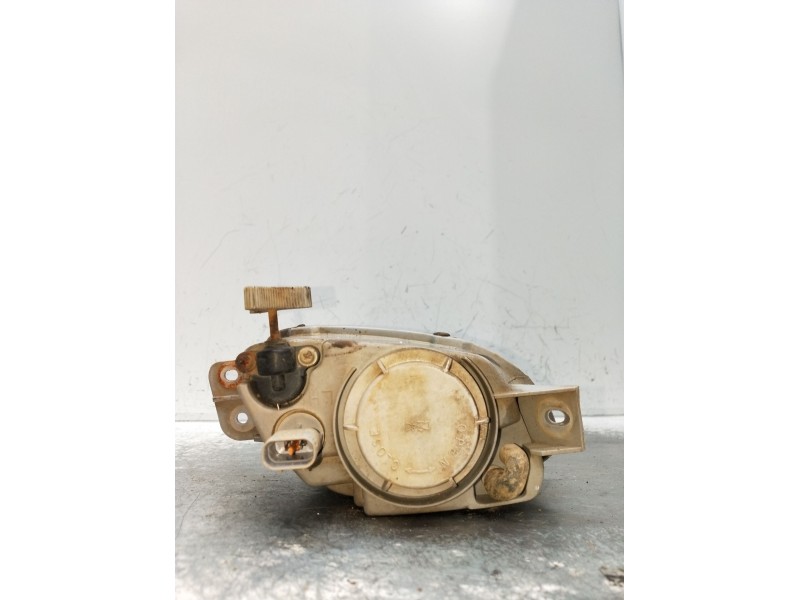 Recambio de faro antiniebla izquierdo para ssangyong korando (kj) 2.9 td referencia OEM IAM   