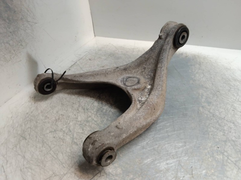 Recambio de brazo suspension superior trasero derecho para peugeot 407 st confort referencia OEM IAM   