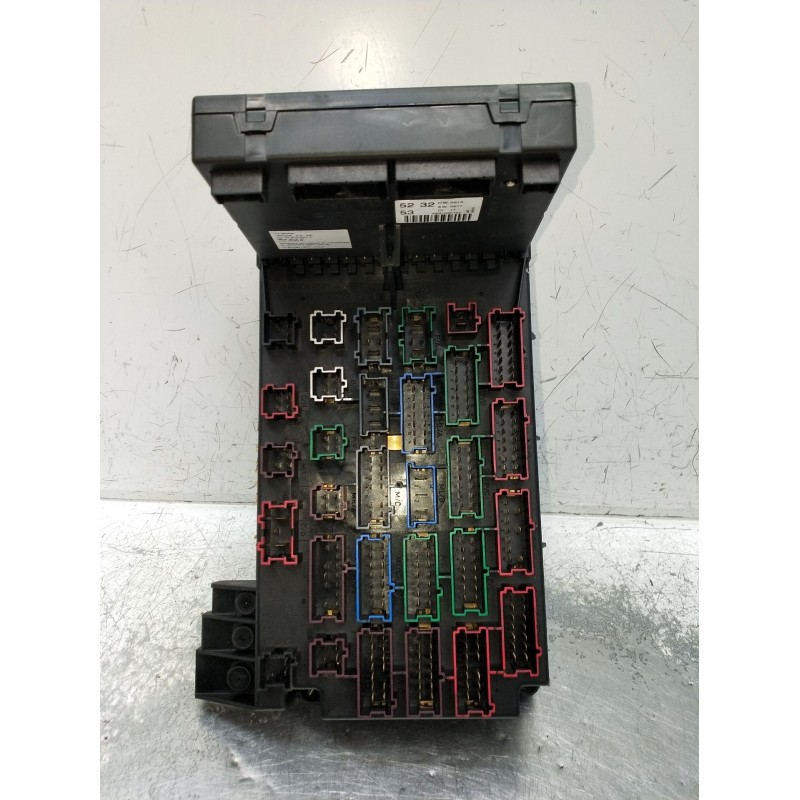Recambio de caja reles / fusibles para mercedes-benz clase m (w163) ml 270 cdi (163.113) referencia OEM IAM CK646697  