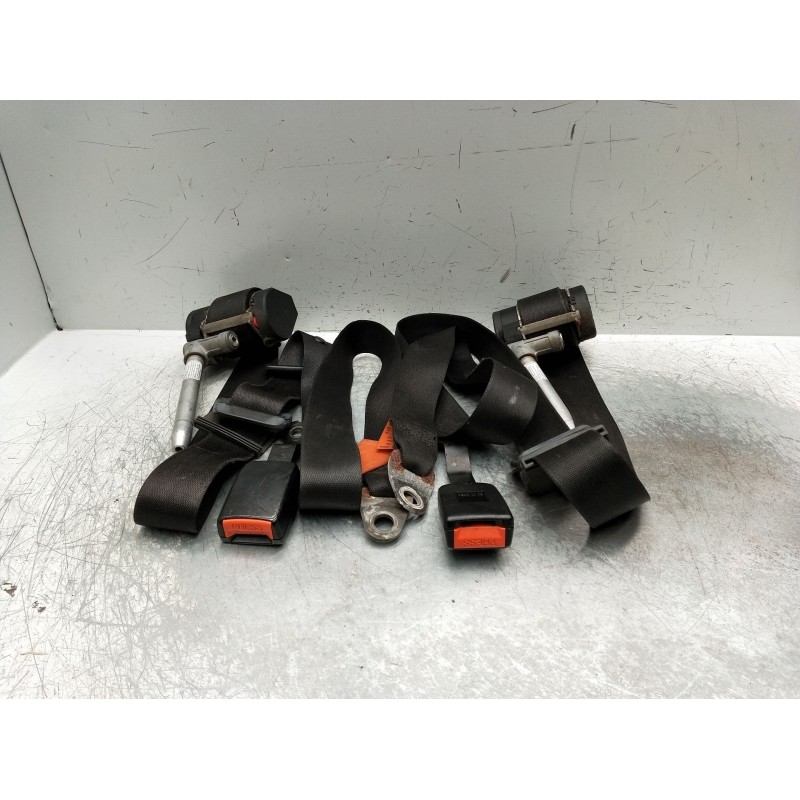 Recambio de juego cinturones delantero para mercedes-benz clase v (638/2) v 220 cdi (638.294) referencia OEM IAM  5P 