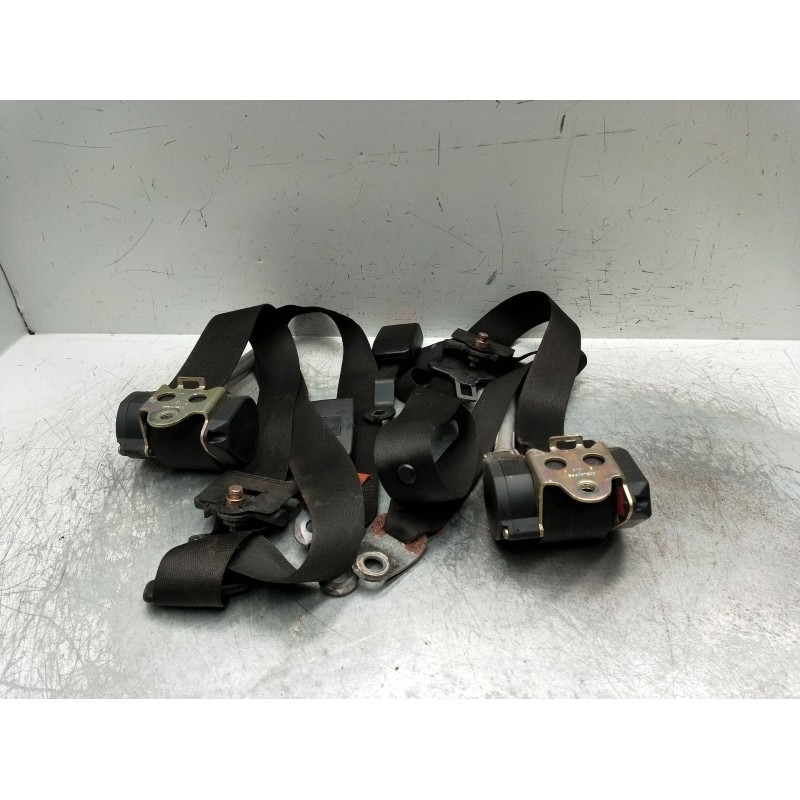 Recambio de juego cinturones delantero para mercedes-benz clase v (638/2) v 220 cdi (638.294) referencia OEM IAM  5P 