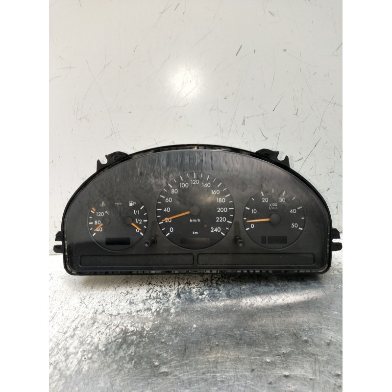 Recambio de cuadro instrumentos para mercedes-benz clase m (w163) ml 270 cdi (163.113) referencia OEM IAM A1635404011  