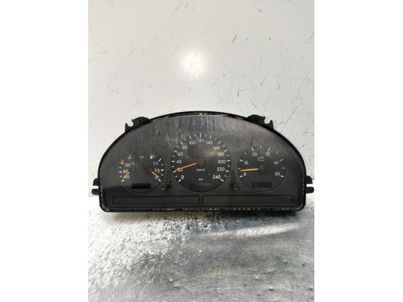 Recambio de cuadro instrumentos para mercedes-benz clase m (w163) ml 270 cdi (163.113) referencia OEM IAM A1635404011  