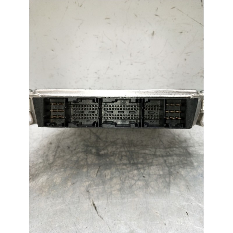 Recambio de centralita motor uce para mercedes-benz clase v (638/2) v 220 cdi (638.294) referencia OEM IAM 0281010598 A611153647