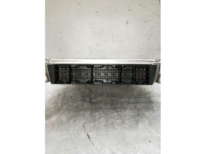 Recambio de centralita motor uce para mercedes-benz clase v (638/2) v 220 cdi (638.294) referencia OEM IAM 0281010598 A611153647