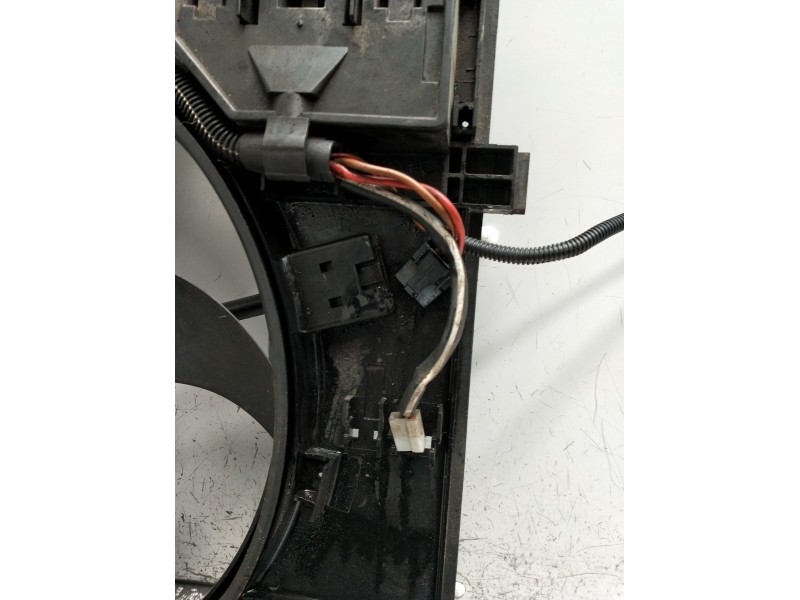 Recambio de electroventilador para mercedes-benz clase v (638/2) v 220 cdi (638.294) referencia OEM IAM 6385004500  