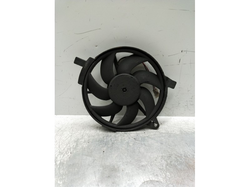 Recambio de electroventilador para mercedes-benz clase v (638/2) v 220 cdi (638.294) referencia OEM IAM   