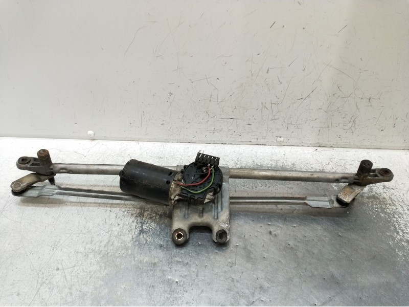 Recambio de motor limpia delantero para mercedes-benz clase m (w163) ml 270 cdi (163.113) referencia OEM IAM 3397020475 16382001