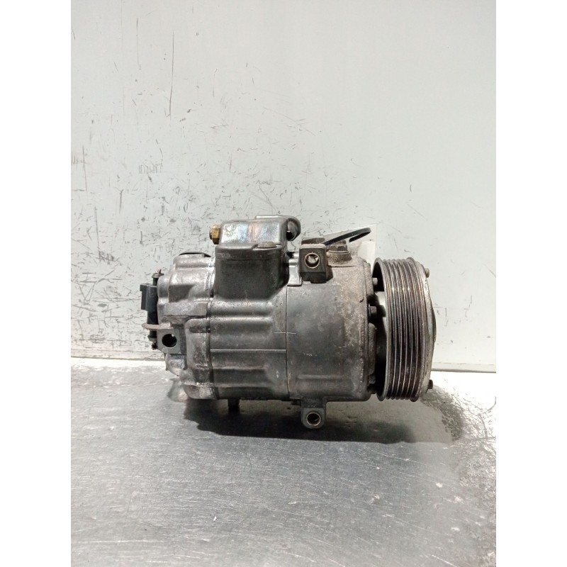 Recambio de compresor aire acondicionado para volkswagen polo iv (9n_, 9a_) 1.4 16v referencia OEM IAM 6Q0820803R  