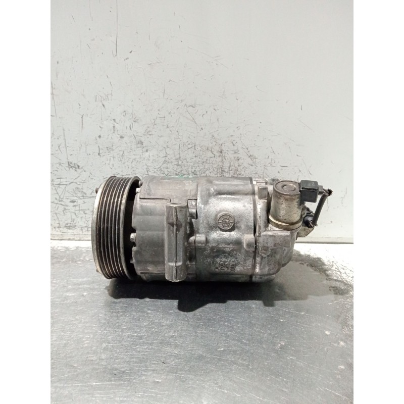 Recambio de compresor aire acondicionado para volkswagen polo iv (9n_, 9a_) 1.4 16v referencia OEM IAM 6Q0820803R  