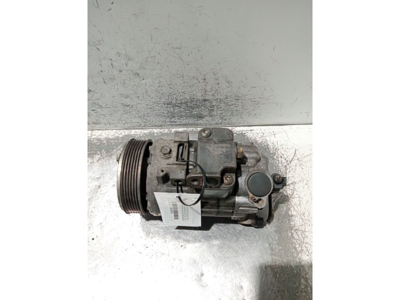 Recambio de compresor aire acondicionado para volkswagen polo iv (9n_, 9a_) 1.4 16v referencia OEM IAM 6Q0820803R  