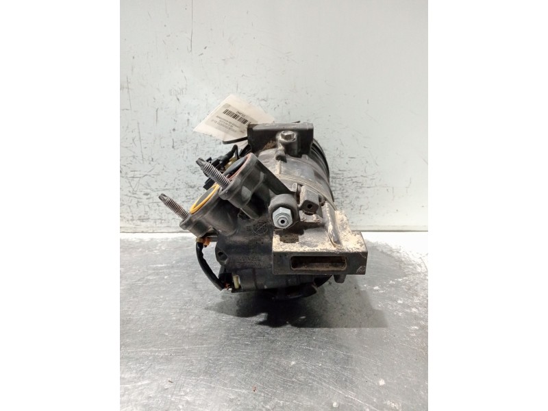 Recambio de compresor aire acondicionado para volvo v60 ii (225) d3 referencia OEM IAM P32260849  